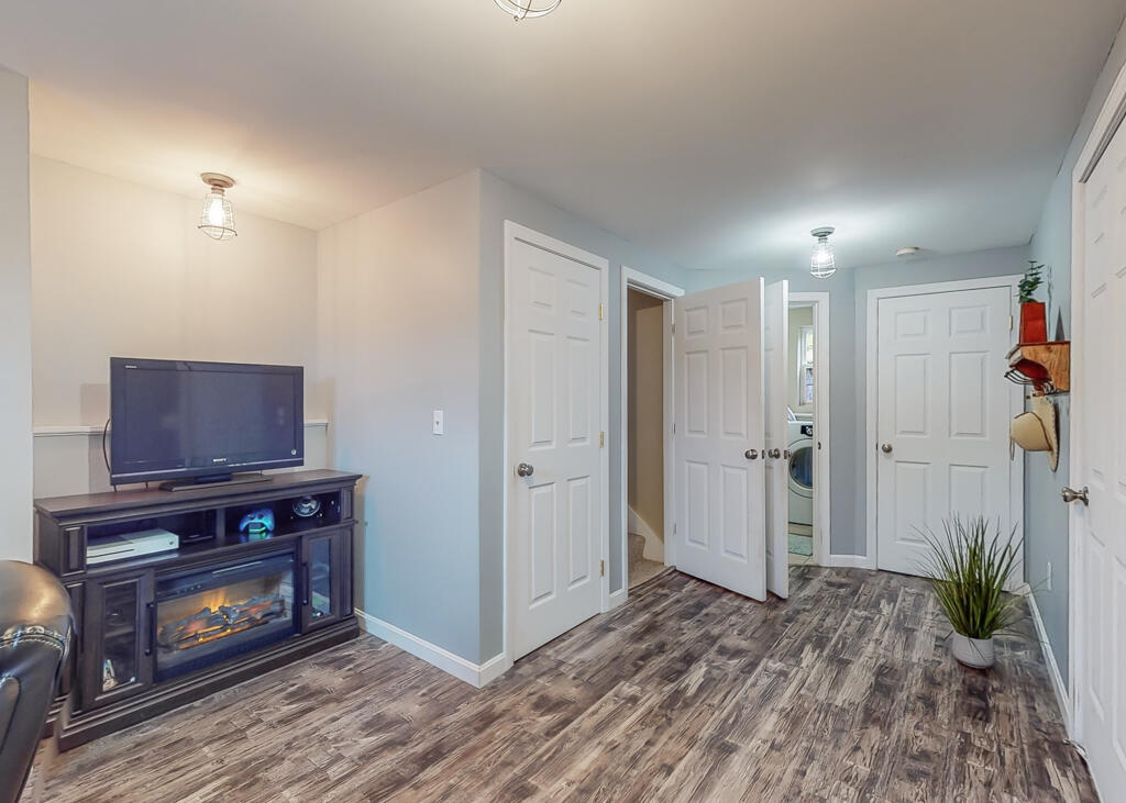 29 Hannah Drive Gorham, ME 04038 - Photo 20 of 36 29HannahDr-Gorham-19