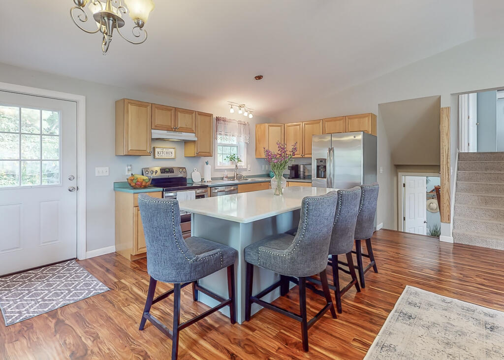 29 Hannah Drive Gorham, ME 04038 - Photo 5 of 36 29HannahDr-Gorham-04