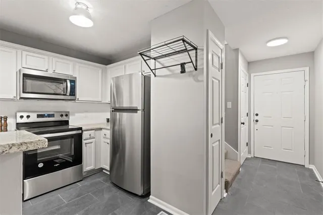 $299,000 | 1232 Southwest Wysteria Drive, Lee's Summit, MO 64082