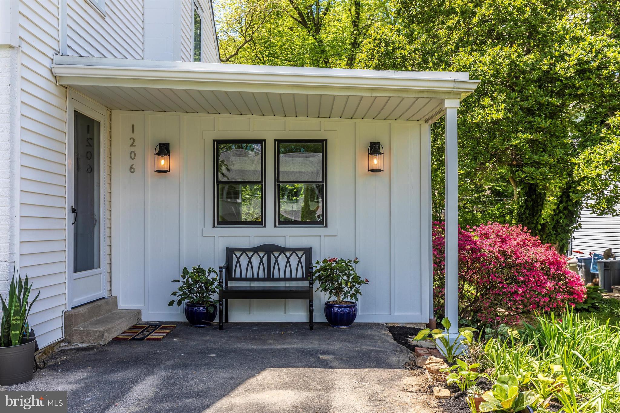 1206 St Clair Road Oreland, PA 19075 - Photo 4 of 65