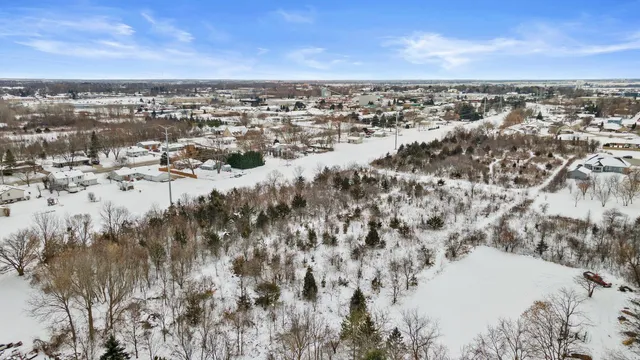 $300,000 | 4228 50th Avenue, Kenosha, WI 53144