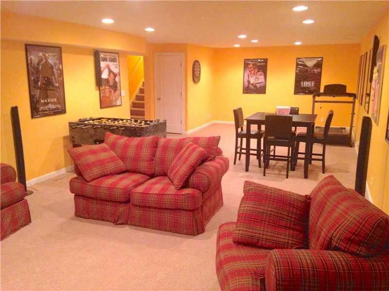 5676 Yorktown Road Plainfield, IN 46168 - Photo 11 of 17 Gallery Image 11