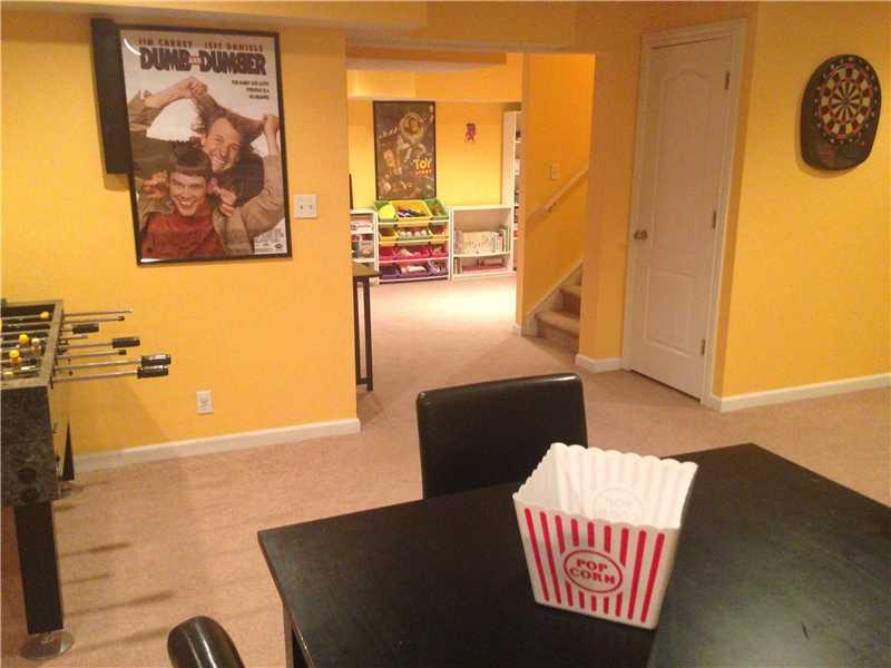 5676 Yorktown Road Plainfield, IN 46168 - Photo 13 of 17 Gallery Image 13