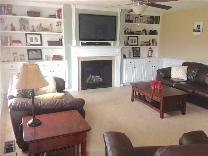 5676 Yorktown Road Plainfield, IN 46168 - Photo 4 of 17 Gallery Image 4