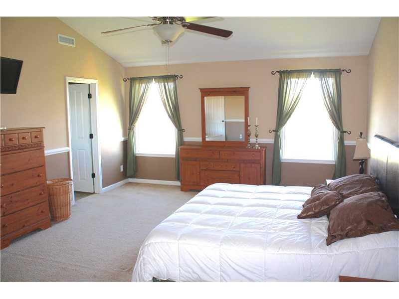5676 Yorktown Road Plainfield, IN 46168 - Photo 8 of 17 Gallery Image 8