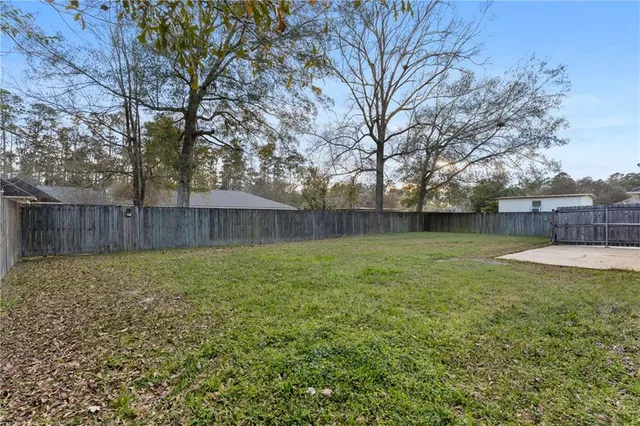 $280,000 | 215 Woodbridge Boulevard, Hammond, LA 70401