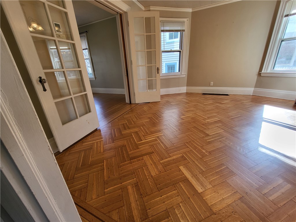 45 Boardman Street Rochester, NY 14607 - Photo 9 of 39