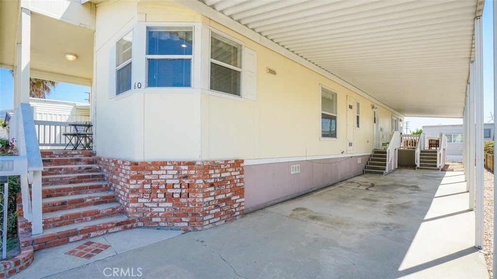 416 Jeffries, Unit 60 Monrovia, CA 91016 - Photo 8 of 49 a view of entryway with interior
