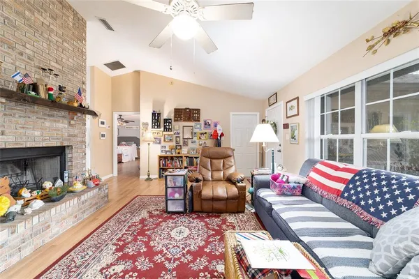 $359,900 | 102 Whirlwind Way, Hawthorne, FL 32640