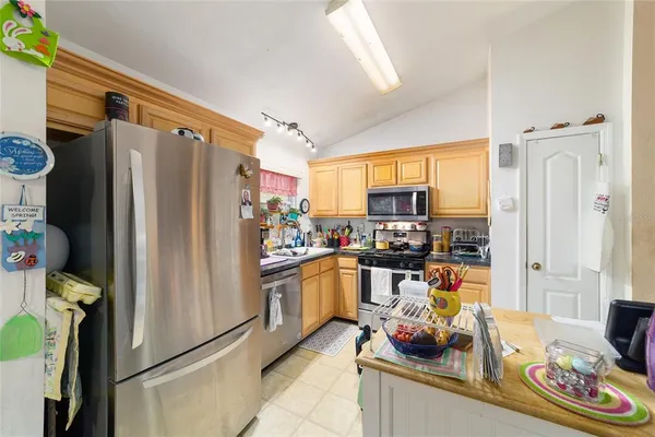 $359,900 | 102 Whirlwind Way, Hawthorne, FL 32640