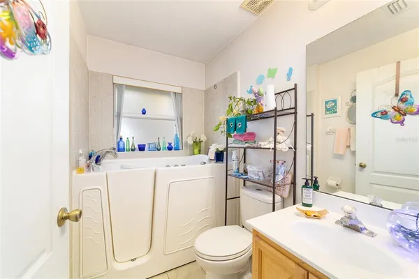 $359,900 | 102 Whirlwind Way, Hawthorne, FL 32640