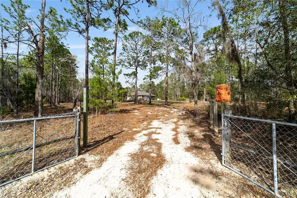 $359,900 | 102 Whirlwind Way, Hawthorne, FL 32640