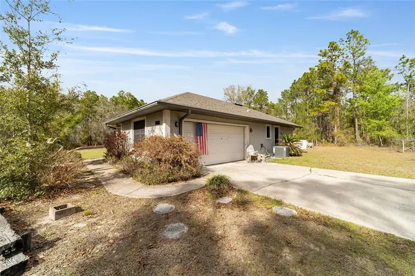 $359,900 | 102 Whirlwind Way, Hawthorne, FL 32640