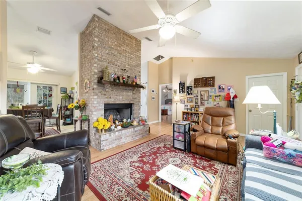 $359,900 | 102 Whirlwind Way, Hawthorne, FL 32640