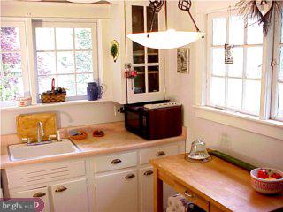 138 Rockland Road Havertown, PA 19083 - Photo 5 of 6