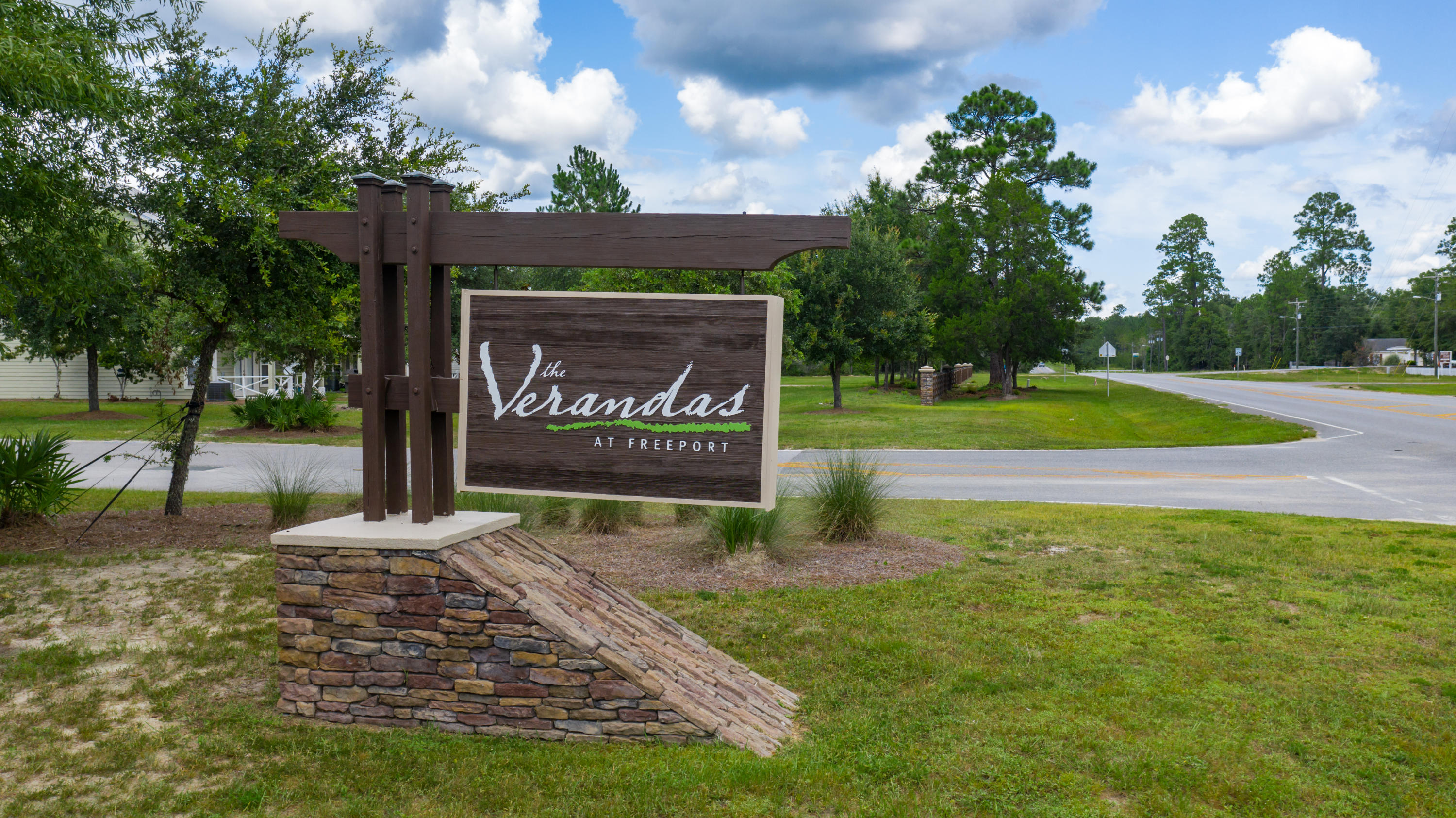 302 North Sand Palm Road, Unit 150VISTA Freeport, FL 32439 - Photo 24 of 24 a view of a park with welcome board