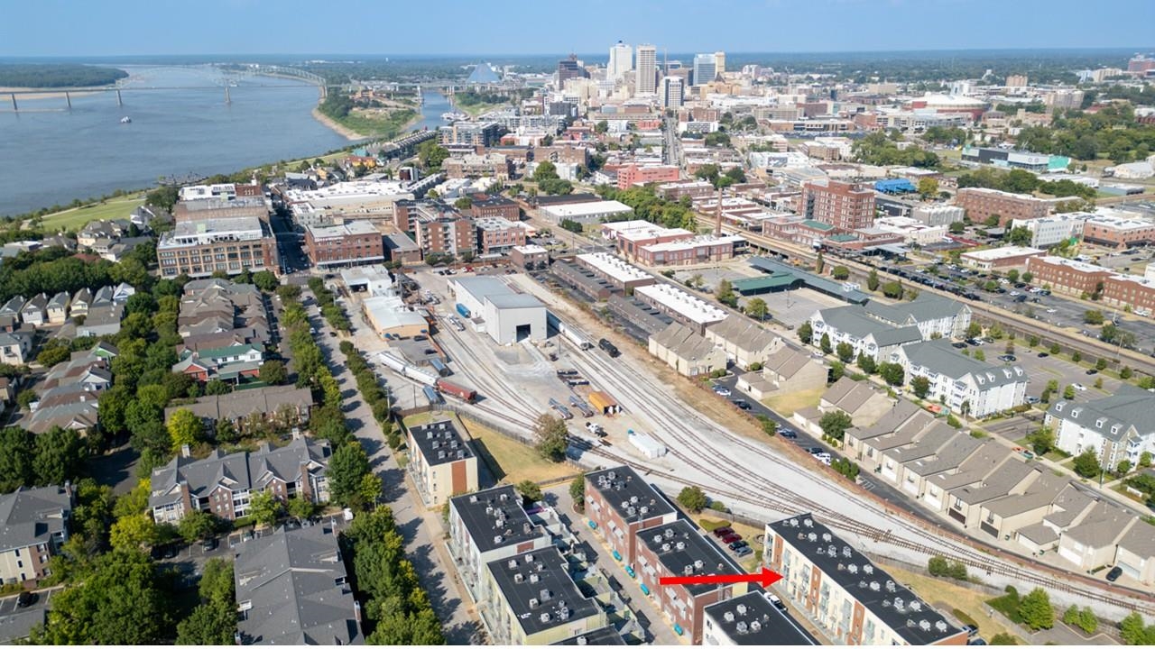616 Denmark Drive, Unit 106 Memphis, TN 38103 - Photo 32 of 34 an aerial view of multiple house