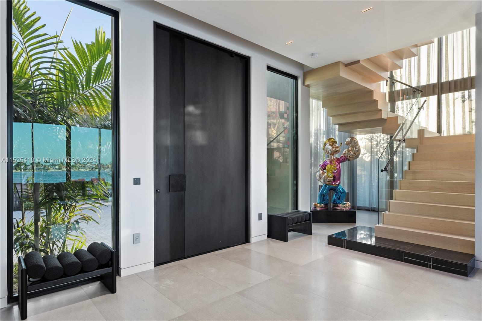 1485 Cleveland Road Miami Beach, FL 33141 - Photo 16 of 43 Gallery Image 16