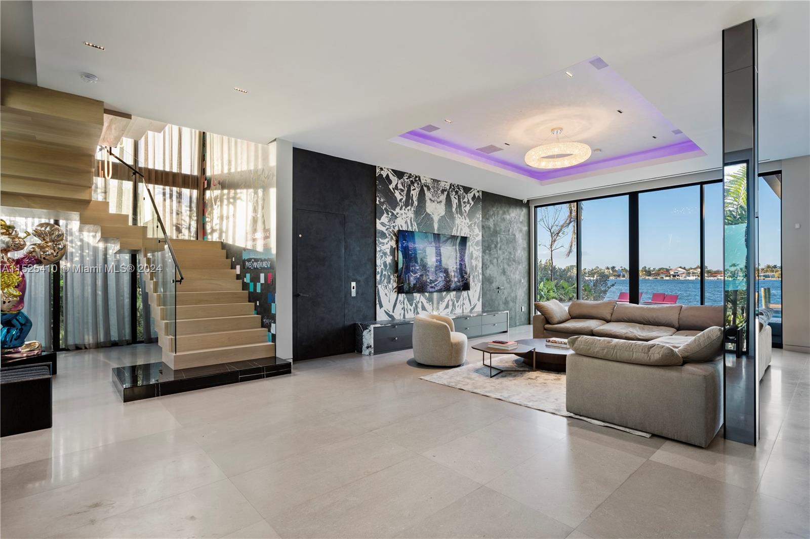 1485 Cleveland Road Miami Beach, FL 33141 - Photo 17 of 43 Gallery Image 17