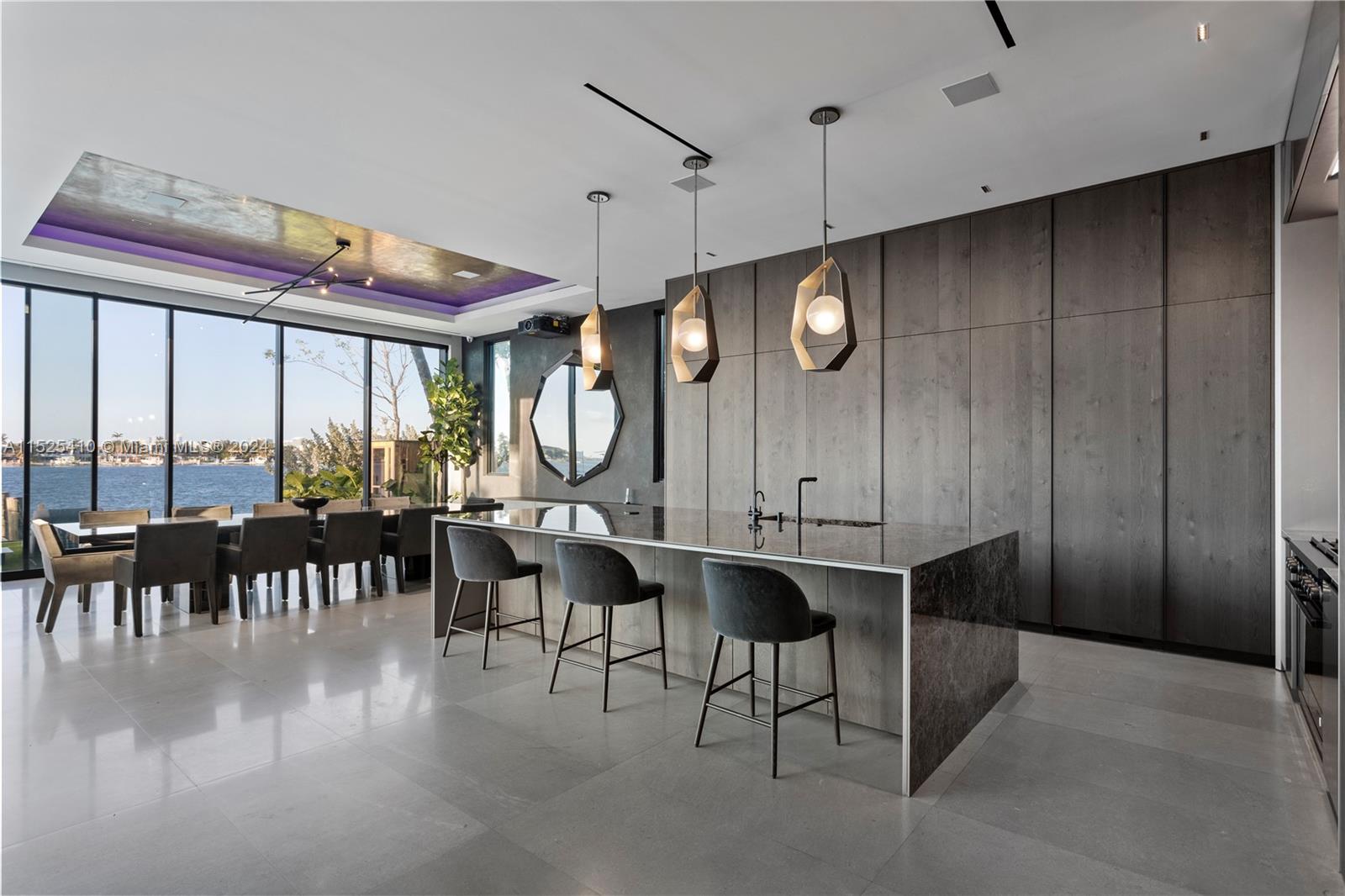 1485 Cleveland Road Miami Beach, FL 33141 - Photo 20 of 43 Gallery Image 20