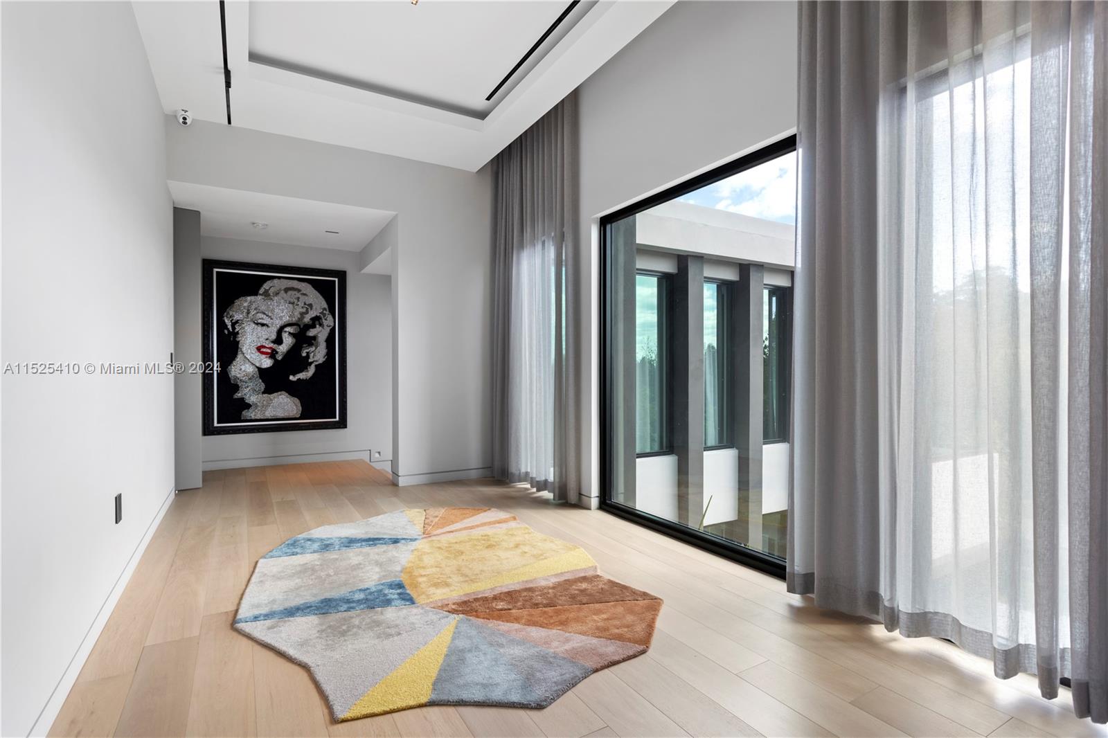 1485 Cleveland Road Miami Beach, FL 33141 - Photo 30 of 43 Gallery Image 30