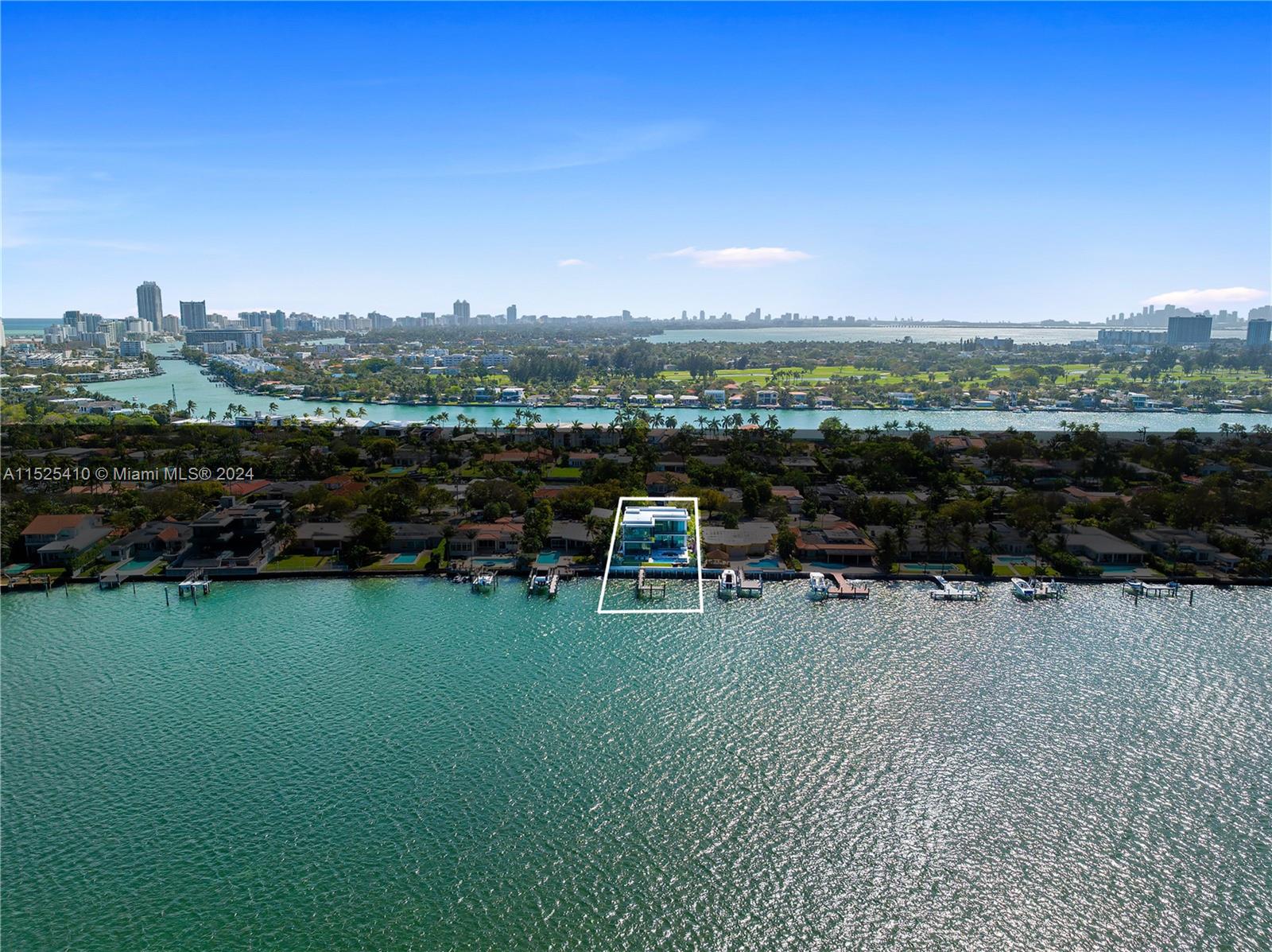 1485 Cleveland Road Miami Beach, FL 33141 - Photo 37 of 43 Gallery Image 37