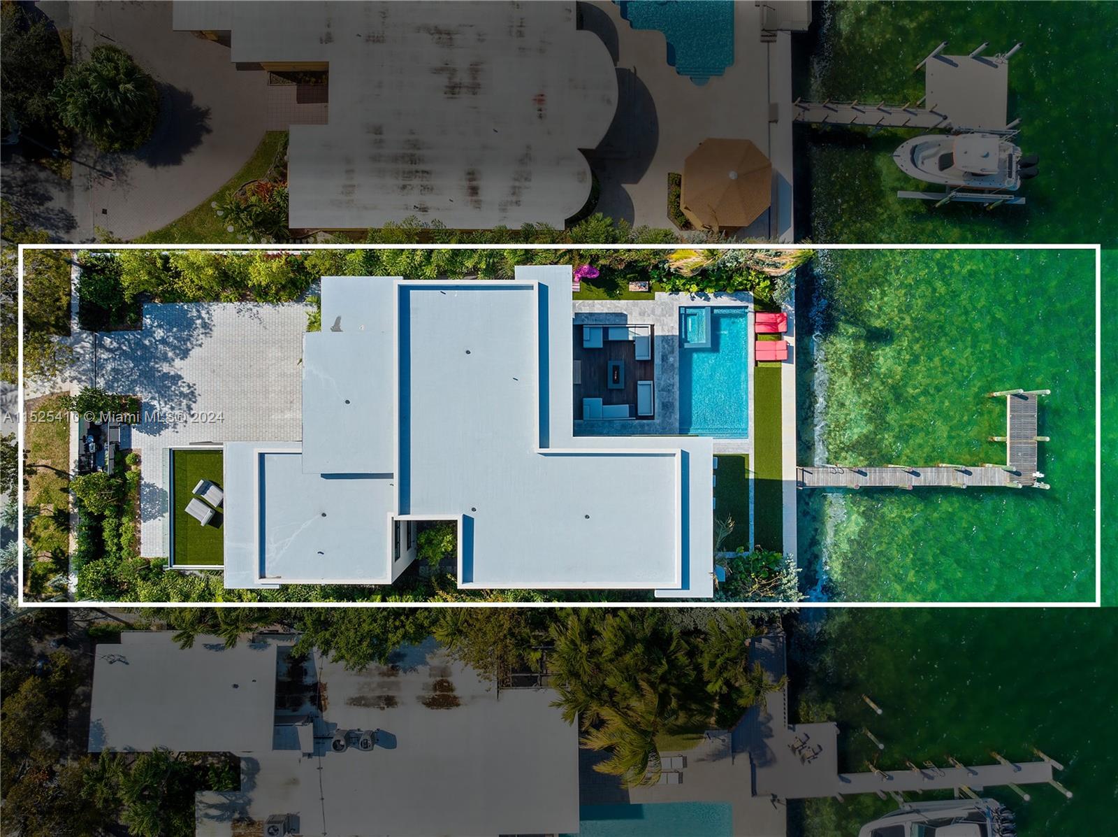 1485 Cleveland Road Miami Beach, FL 33141 - Photo 38 of 43 Gallery Image 38