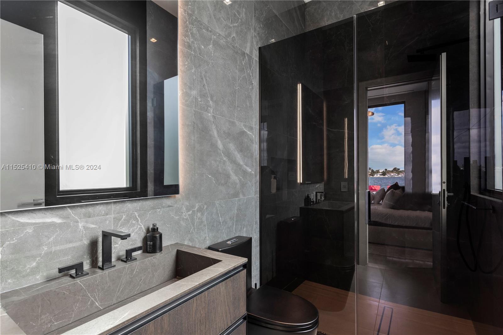 1485 Cleveland Road Miami Beach, FL 33141 - Photo 43 of 43 Gallery Image 43