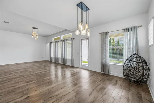 $3,400 | 5925 Silver Sun Drive, Apollo Beach, FL 33572