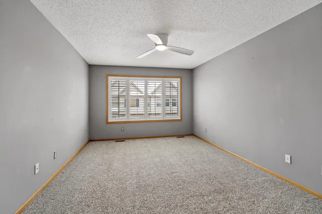 $2,499 | 11125 Baltimore Street Northeast, Unit L, Blaine, MN 55449