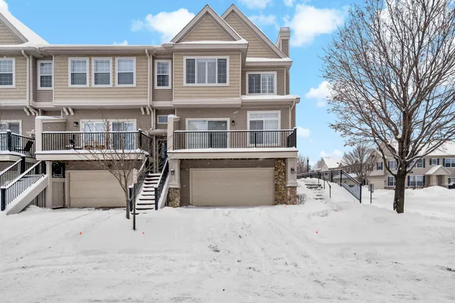 $2,499 | 11125 Baltimore Street Northeast, Unit L, Blaine, MN 55449