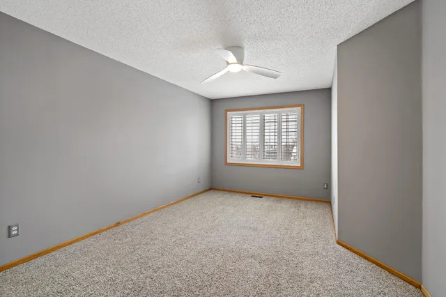 $2,499 | 11125 Baltimore Street Northeast, Unit L, Blaine, MN 55449