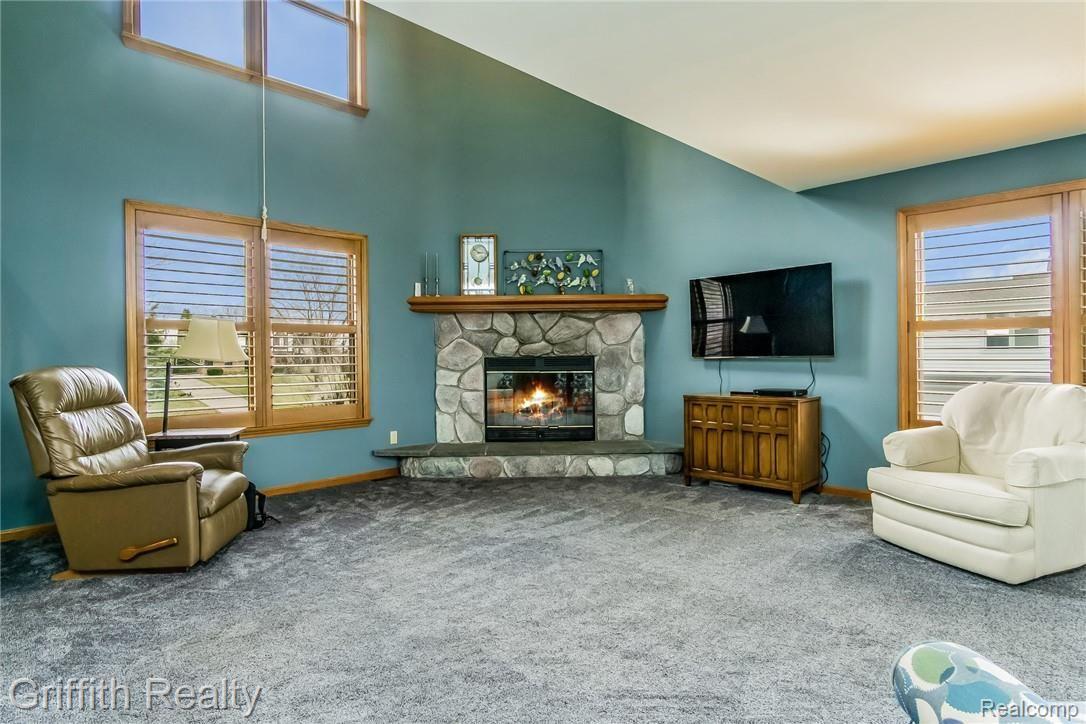 1955 Clover Ridge Drive Howell, MI 48843 - Photo 6 of 28 003-photo-great-room-6941592.jpg