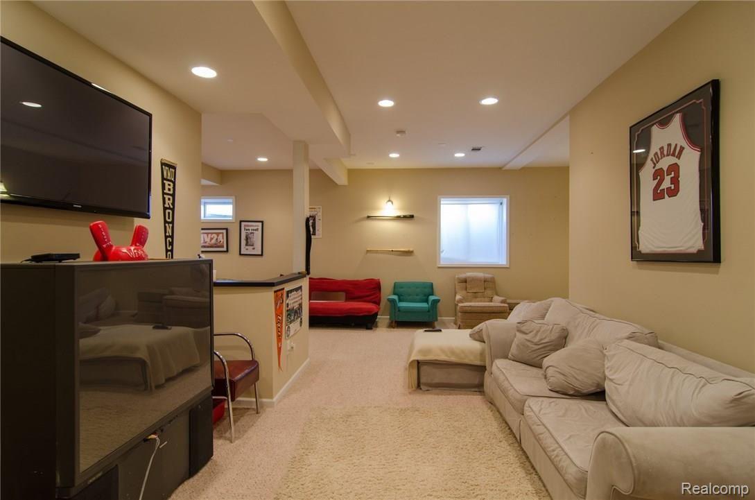 61 Palms Road Columbus, MI 48063 - Photo 28 of 45 27.jpg