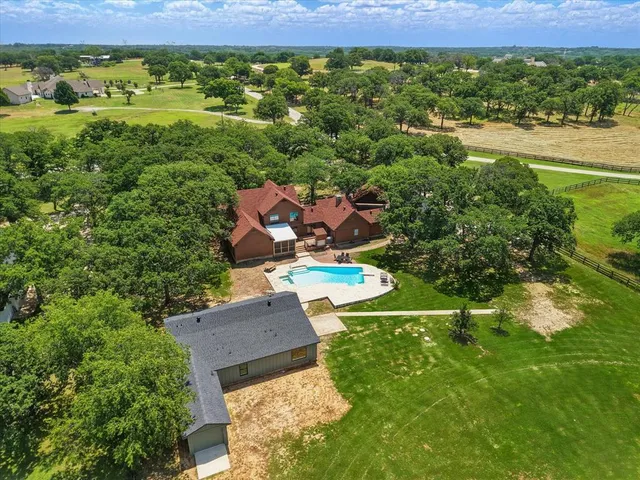 $1,649,999 | 1189 West Jeter Road, Bartonville, TX 76226