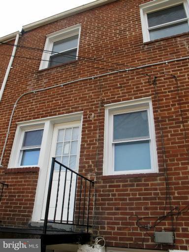 5150 Stafford Road Baltimore, MD 21229 - Photo 11 of 12 Exterior (Rear)