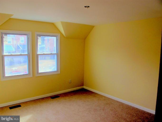 5150 Stafford Road Baltimore, MD 21229 - Photo 4 of 12 Bedroom