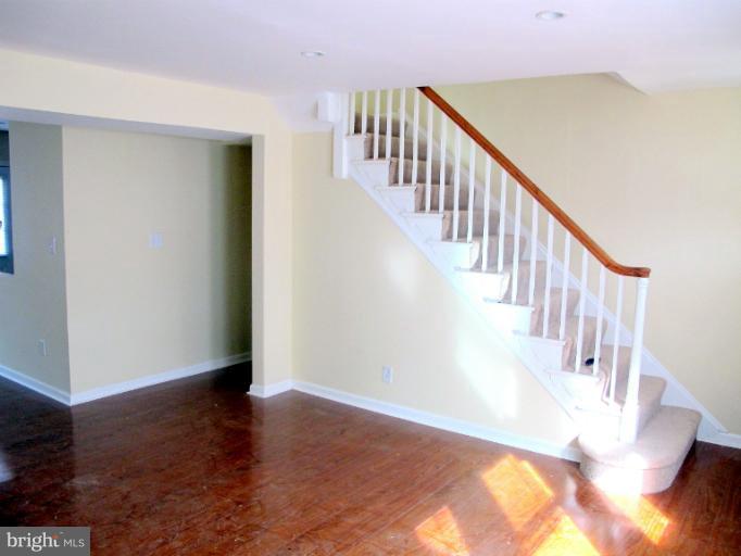 5150 Stafford Road Baltimore, MD 21229 - Photo 6 of 12 Interior (General)