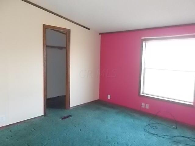5133 Julian Road Southwest Amanda, OH 43102 - Photo 11 of 15