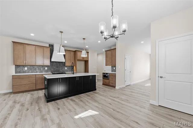 $549,900 | 703 Barnwood Hill Drive, Wentzville, MO 63385