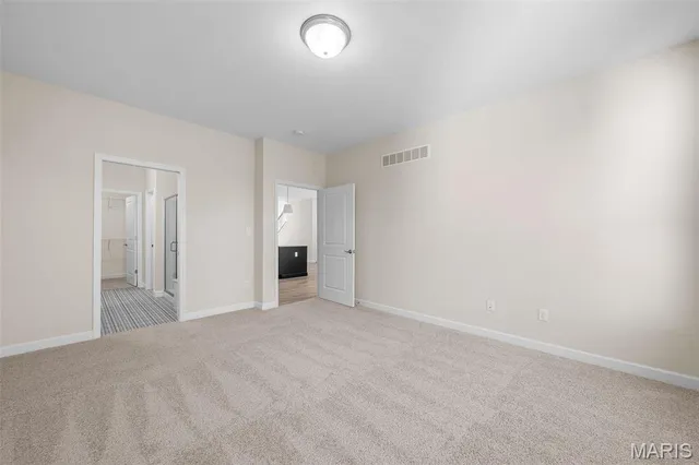 $549,900 | 703 Barnwood Hill Drive, Wentzville, MO 63385