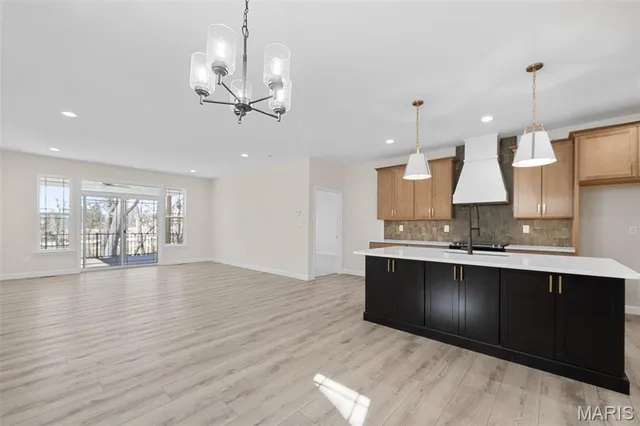 $549,900 | 703 Barnwood Hill Drive, Wentzville, MO 63385