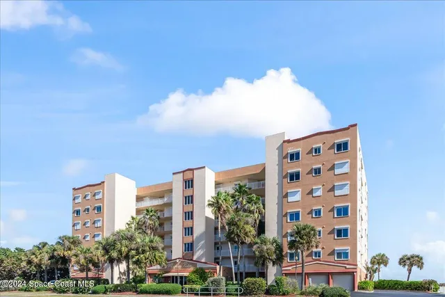 $6,000 | 925 Florida A1A, Unit 203, Satellite Beach, FL 32937
