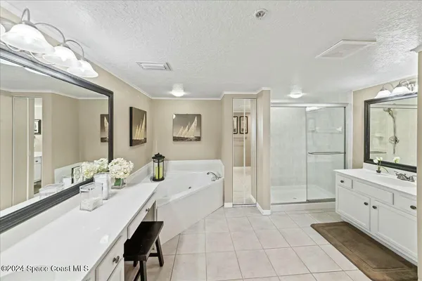 $6,000 | 925 Florida A1A, Unit 203, Satellite Beach, FL 32937