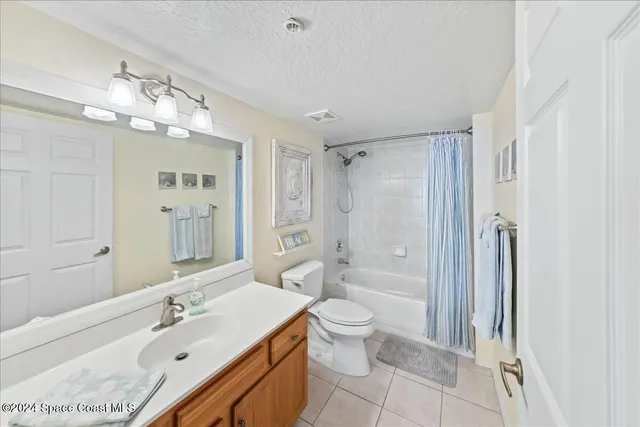 $6,000 | 925 Florida A1A, Unit 203, Satellite Beach, FL 32937