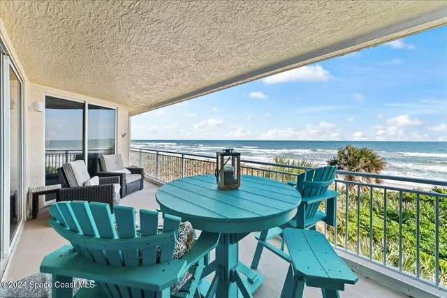 $6,000 | 925 Florida A1A, Unit 203, Satellite Beach, FL 32937