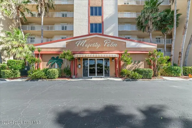 $6,000 | 925 Florida A1A, Unit 203, Satellite Beach, FL 32937