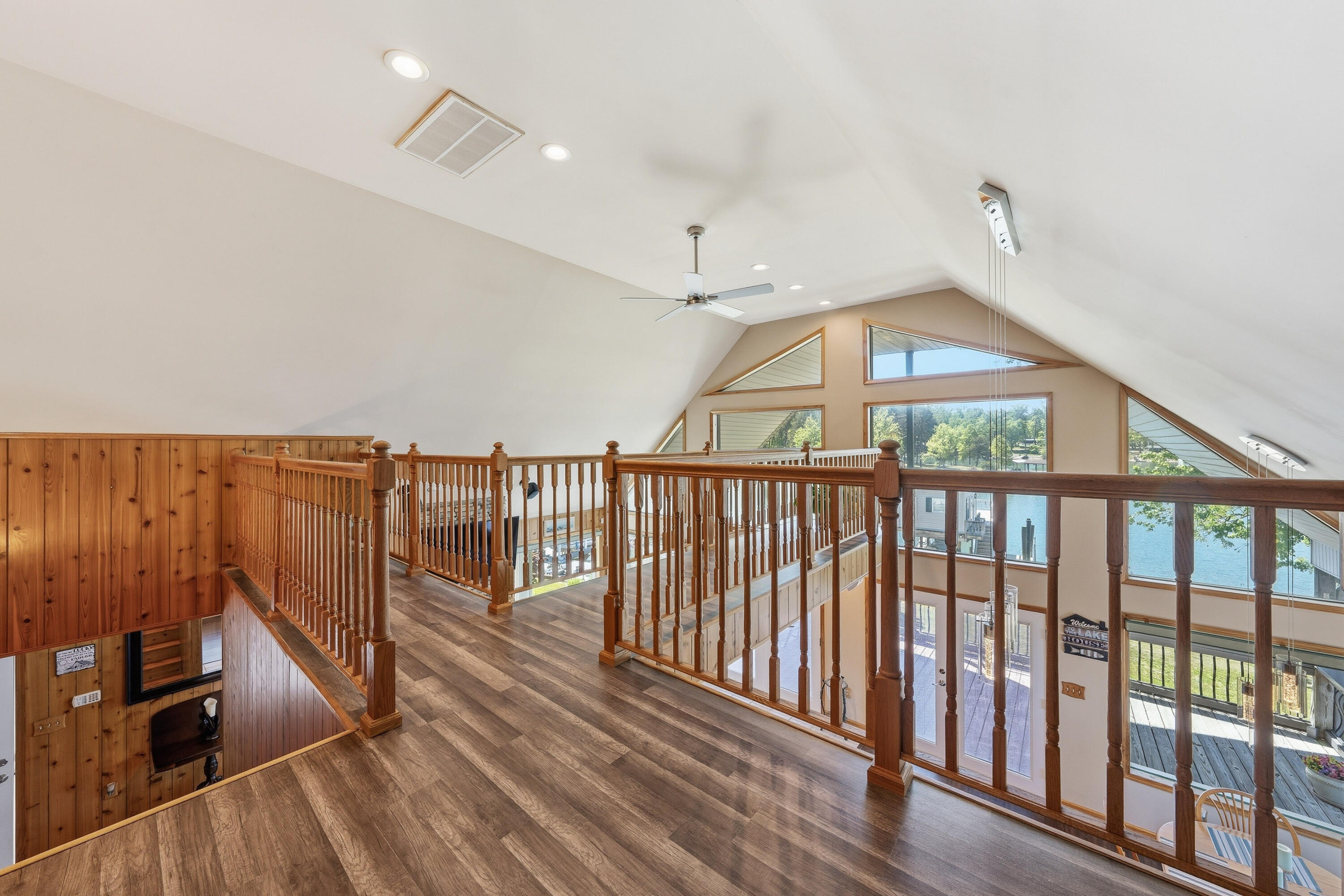 337 Emerald Point Penhook, VA 24137 - Photo 32 of 77 Upper Level