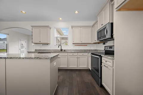 $440,000 | 2505 Miranda Drive, Murfreesboro, TN 37128