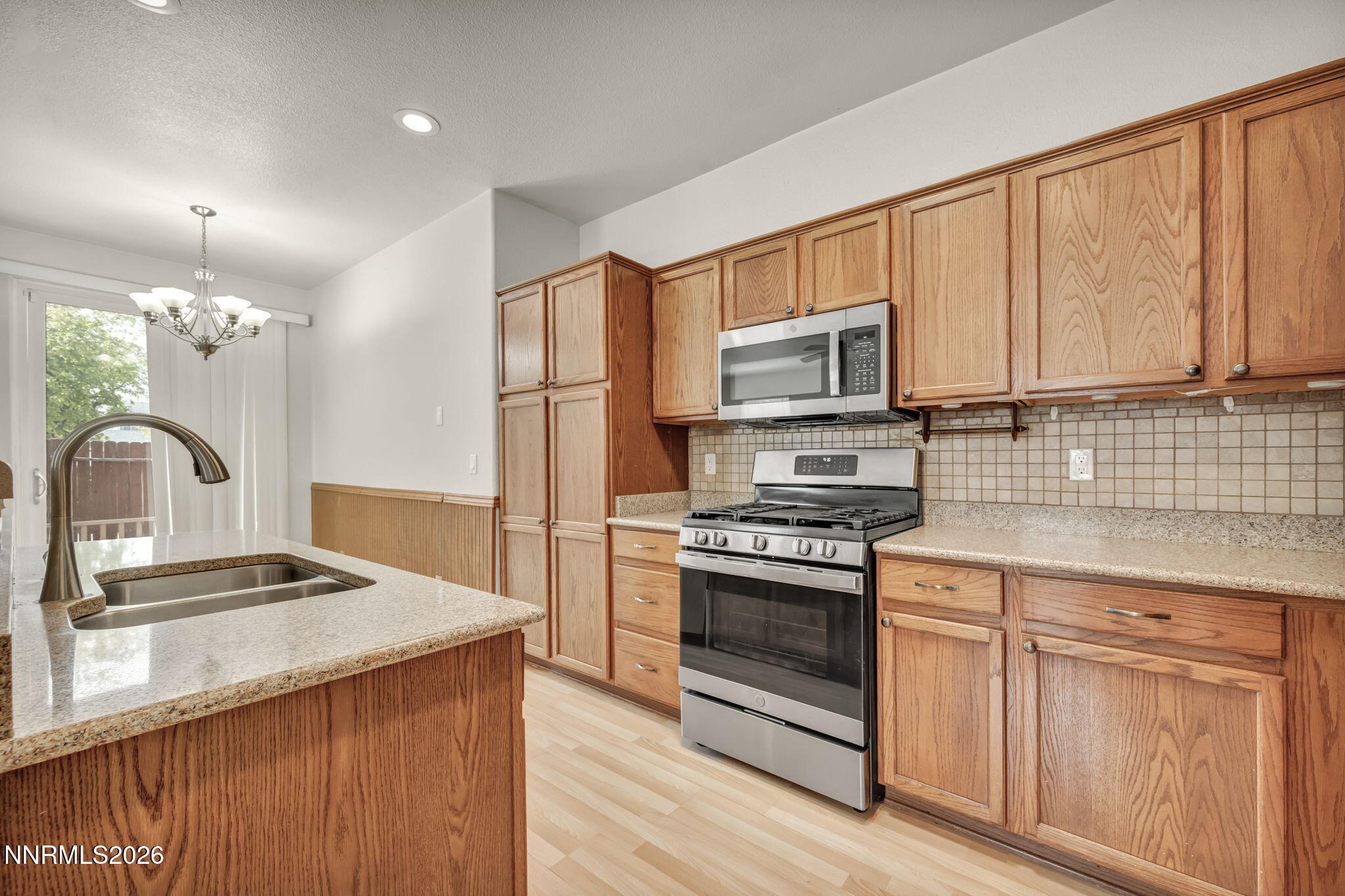 11555 Lone Desert Drive Reno, NV 89506 - Photo 7 of 27 35-web-or-mls-11555-lone-desert-dr (1)